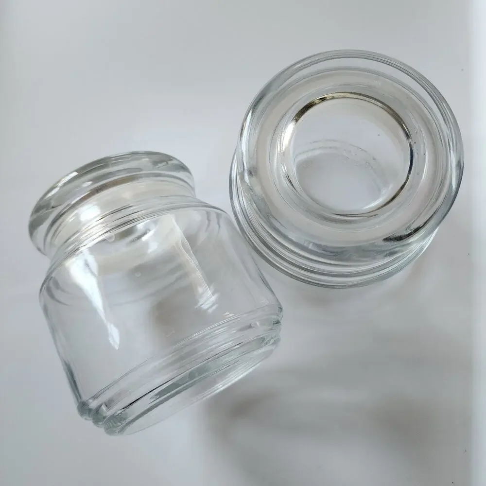 Two Gláss Járs